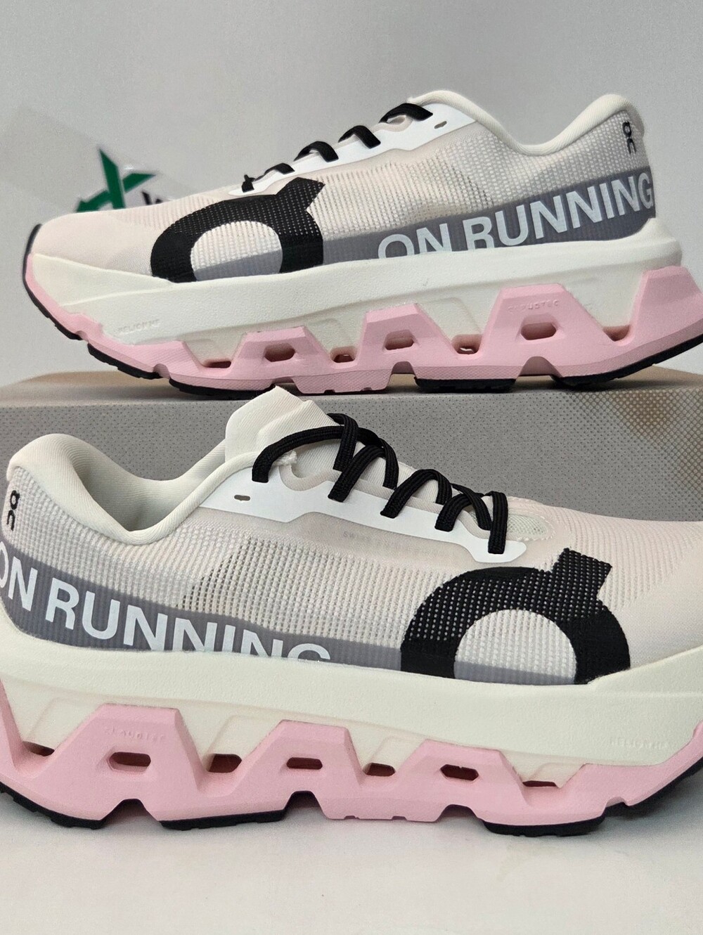 On Running Cloudmoster 3 Hyper Black/pink Womens Size 8 NEW!!